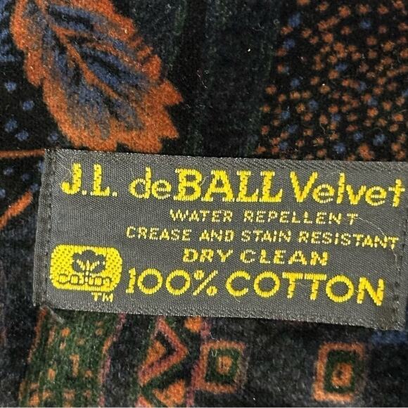 Vintage J.L. deBALL Portrait Velvet Winter Long Coat Mixed Print Size Small - Picture 4 of 6